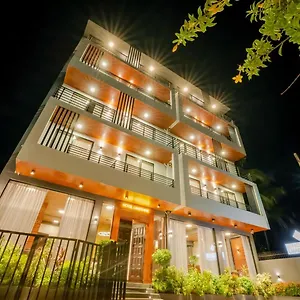 Limeshine - Airport Transit & Residences **** Katunayaka